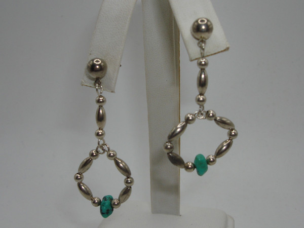 Vintage Native American Sterling Silver & Turquoise Beaded Earrings
