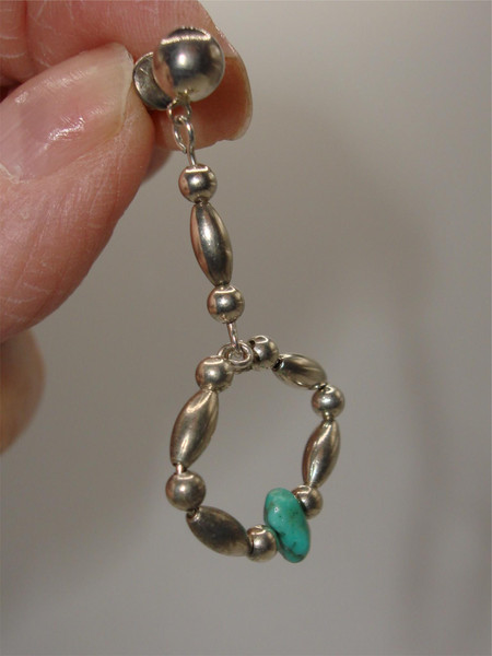 Vintage Native American Sterling Silver & Turquoise Beaded Earrings