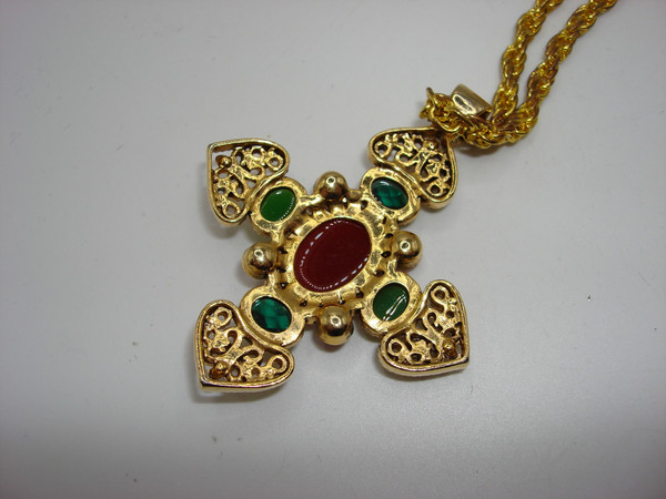 Vintage Byzantine Cross Pendant Necklace - 24