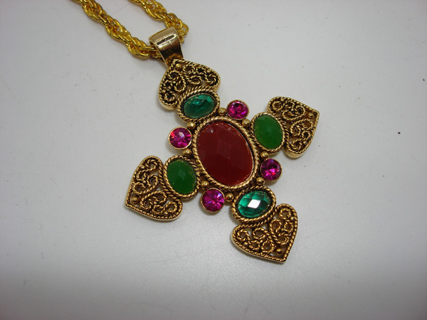 Vintage Byzantine Cross Pendant Necklace - 24