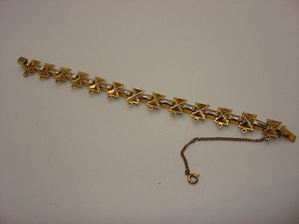 Vintage Spain Damascus Mother of Pearl Bracelet | Gold Tone, 6 3/4