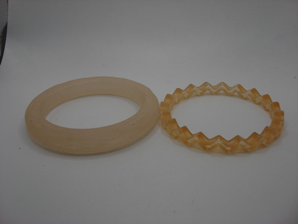 Vintage Lucite Bangle Bracelet Set of 4 | Bamboo, Peach Zigzag, Black & Frosted Pink