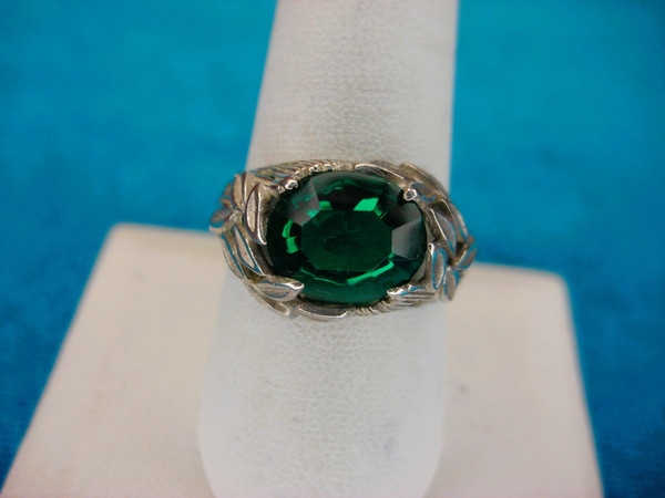 Sterling Silver Filigree Ring with Green Stone & Leaves - Size 9.75