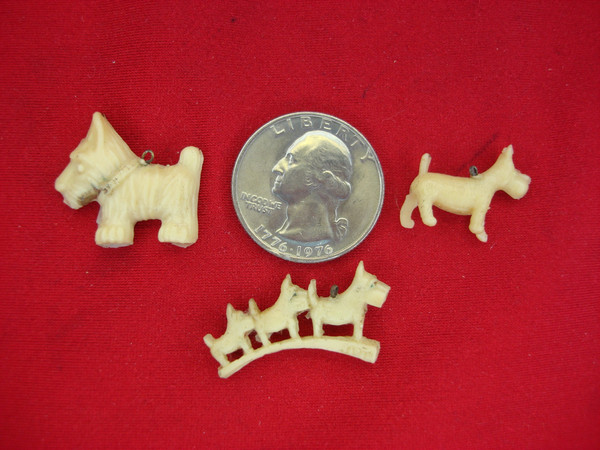Vintage Cracker Jack Prizes - Celluloid Scotties & Schnausers (3-Piece Set) 1940s