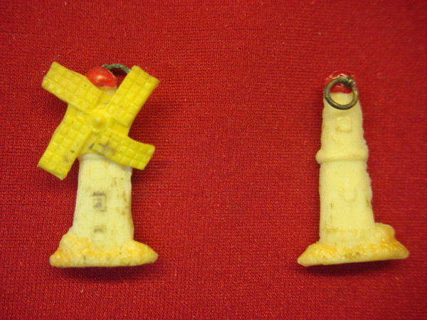 Vintage 1940s Cracker Jack Prizes - Celluloid Lighthouse & Windmill Set