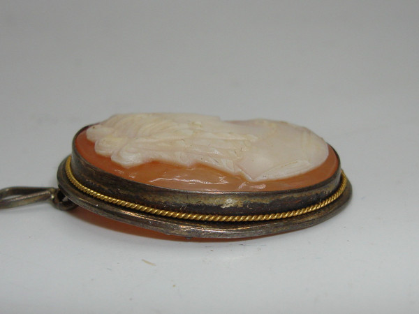 Vintage 900 Silver Carved Shell Cameo Pendant - Elegant Lady Portrait