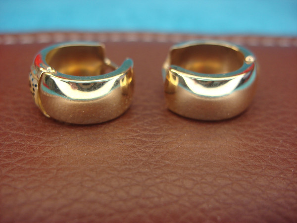 14K Yellow Gold Leopard Print Enamel Earrings - Pre-Owned, Excellent Condition