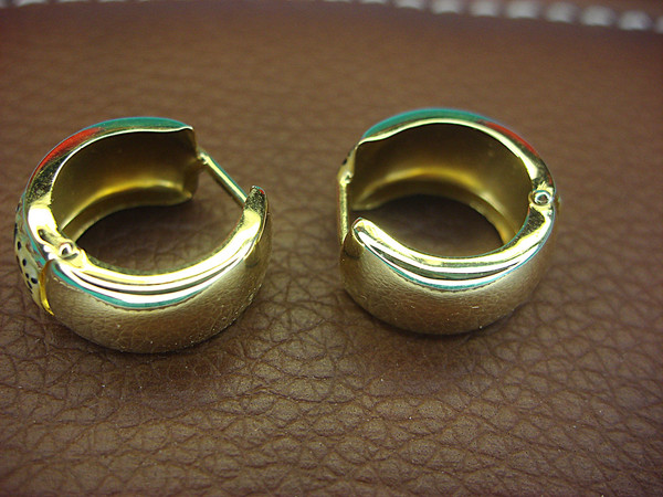 14K Yellow Gold Leopard Print Enamel Earrings - Pre-Owned, Excellent Condition