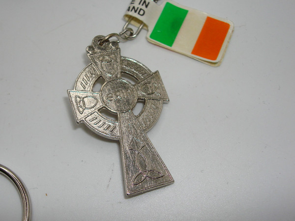 Celtic Connemara Marble Rosary Keychain - Paidrin Beag (10 Beads) - Made in Ireland