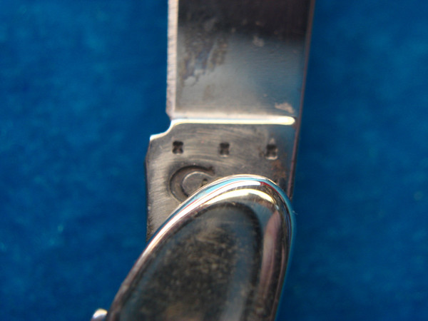 Vintage CASE XX #3220 Peanut Pocket Knife - Two Blades, Excellent Condition