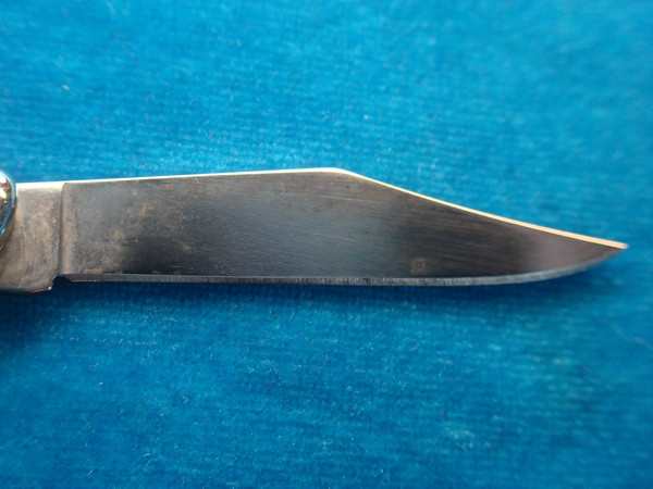 Vintage CASE XX #3220 Peanut Pocket Knife - Two Blades, Excellent Condition