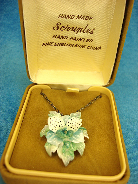 Vintage Hand-Painted Bone China Leaf Pendant & Chain | Fine English Estate Jewelry