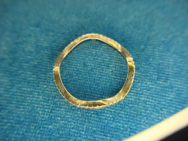 Sterling Silver Wave Ring with 360 Degrees of Brilliants (Size 7.75) - Pre-Owned