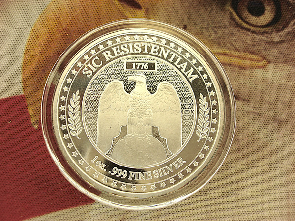 INFOWARS Silver Round - 1 oz .999 Fine Silver, SIC SEMPER TYRANNIS Motto, Collectible Capsule