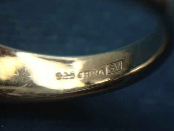 Sterling Silver Moonstone Ring - Size 6 3/4 - Pre-Owned