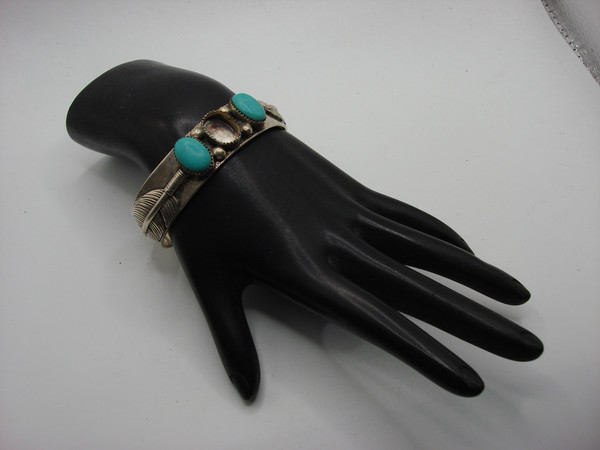 Vintage Native American Sterling Silver & Turquoise Cuff Bracelet | 925, Feathers & Cabochons