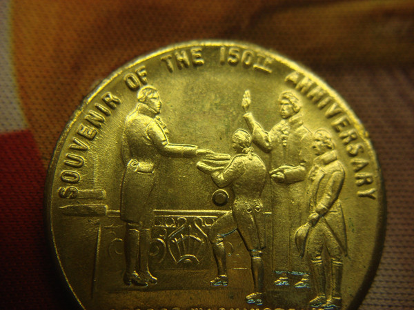 1939 New York World's Fair Commemorative Medal - George Washington Inauguration (Excellent Condition)