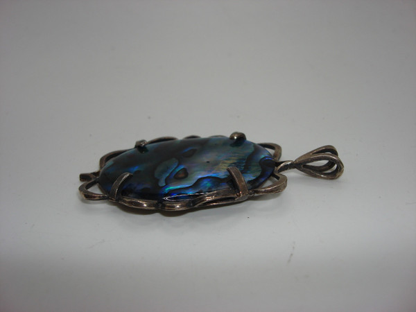 Vintage Iridescent Abalone Shell Pendant with Bird Inlay - 2.25 Inch