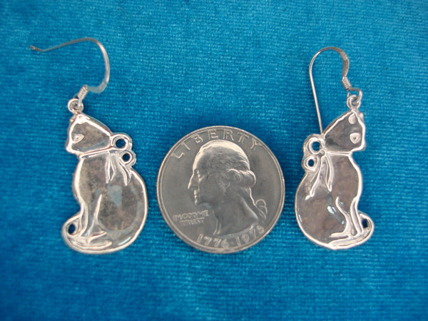 Sterling Silver Kitten Cat Dangle Earrings - Pre-Owned, Dainty & Charming