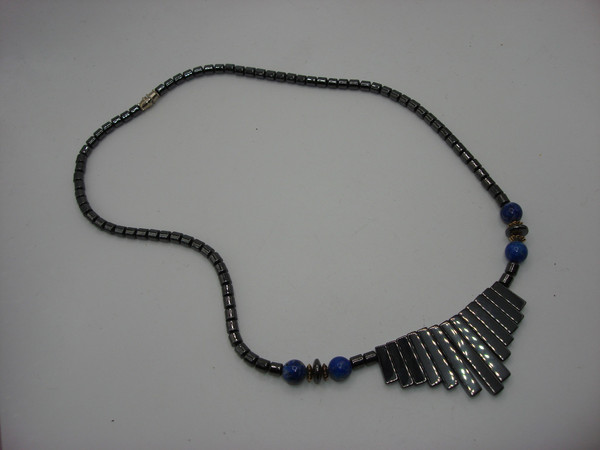 Vintage 1980s Hematite & Lapis Bib Necklace - 4.5 Inch Centerpiece