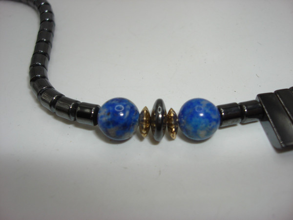 Vintage 1980s Hematite & Lapis Bib Necklace - 4.5 Inch Centerpiece