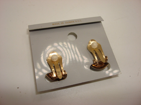 Vintage Gold Tone Turquoise Clip-On Earrings - New Old Stock