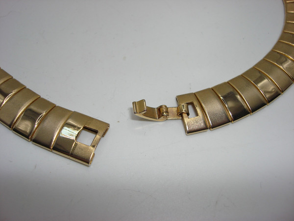 Vintage 1980s Egyptian Revival Gold-Tone Choker Necklace | Estate Find