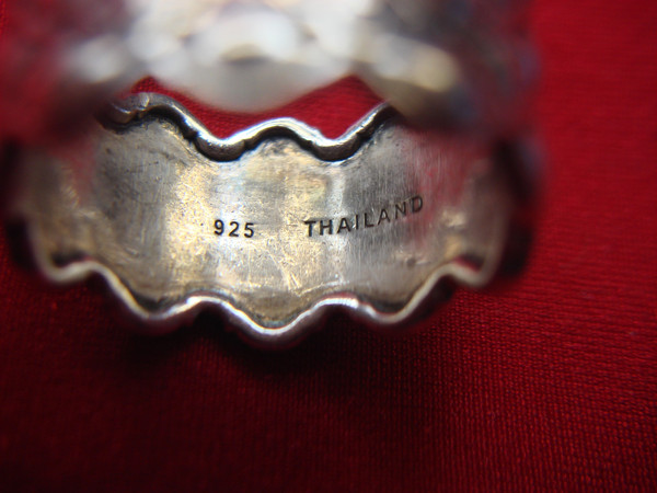 Sterling Silver Band Ring with Intricate Pattern - Size 9.5