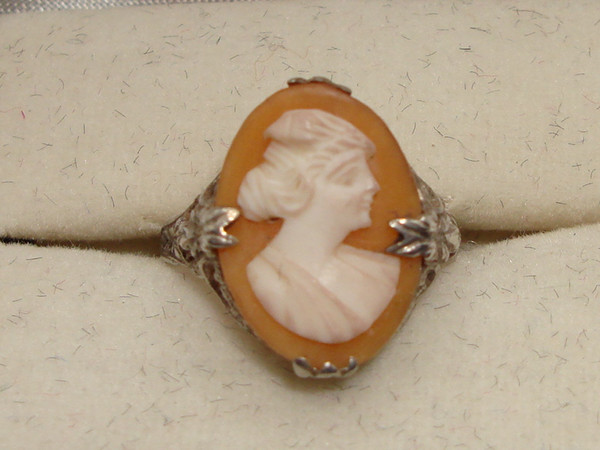 Antique Victorian Sterling Silver Shell Cameo Ring - Size 6