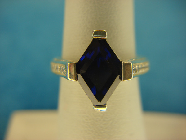 Deep Blue Stone Sterling Silver Ring w/Diamond Simulants - Size 6