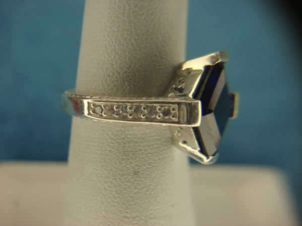 Deep Blue Stone Sterling Silver Ring w/Diamond Simulants - Size 6