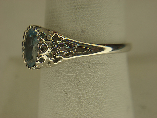 Sterling Silver Filigree Ring with Light Blue Stone - Size 9, Pre-Owned Excellent Condition