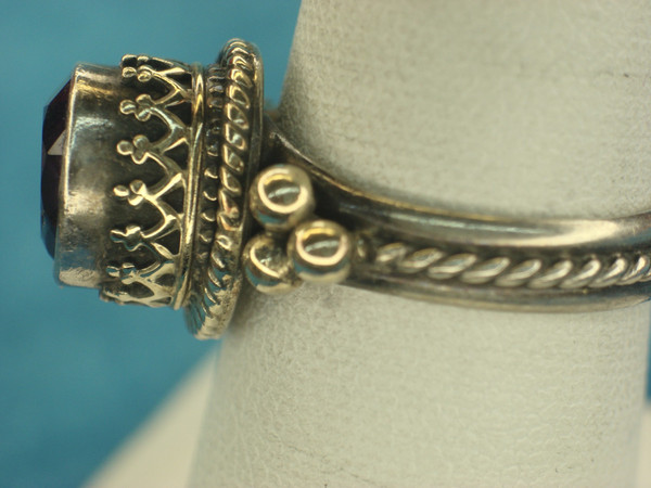 Amethyst Sterling Silver Ring - Vintage Artisan Style (Size 7)