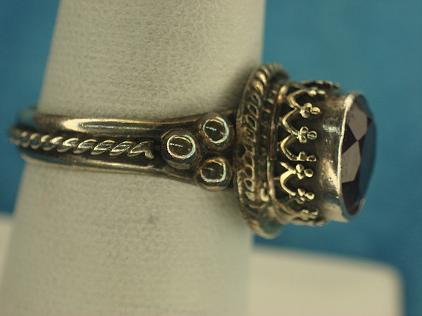 Amethyst Sterling Silver Ring - Vintage Artisan Style (Size 7)