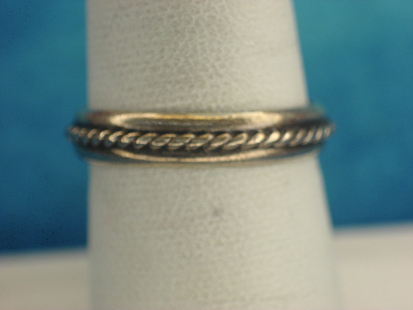 Amethyst Sterling Silver Ring - Vintage Artisan Style (Size 7)