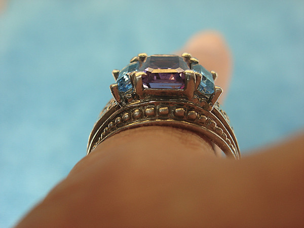 Stunning Sterling Silver Ring w/ Blue & Purple Gemstones - Size 9 3/4