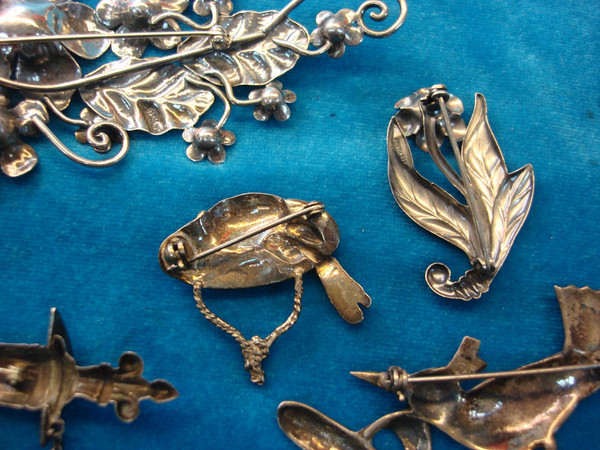 Estate Lot of 9 Authentic Sterling Silver Pins (113g) - $250+ Value