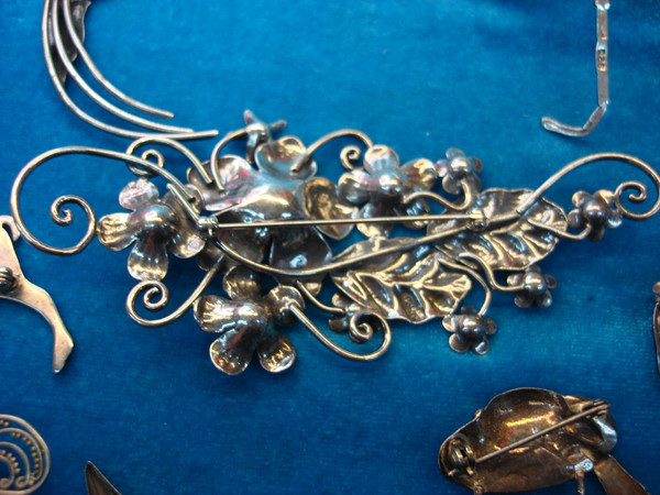 Estate Lot of 9 Authentic Sterling Silver Pins (113g) - $250+ Value