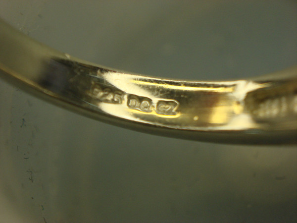 Elegant Sterling Silver Ring w/Large DQ CZ, Size 8 - Pre-Owned