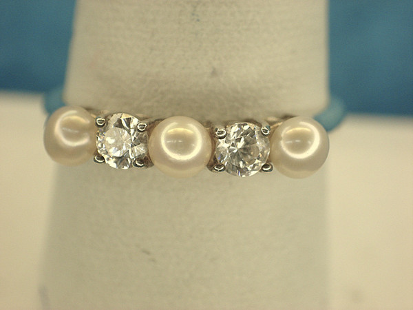 Vintage Avon Sterling Silver Ring with Faux Pearls & Simulated Diamonds - Size 9