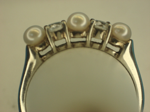 Vintage Avon Sterling Silver Ring with Faux Pearls & Simulated Diamonds - Size 9