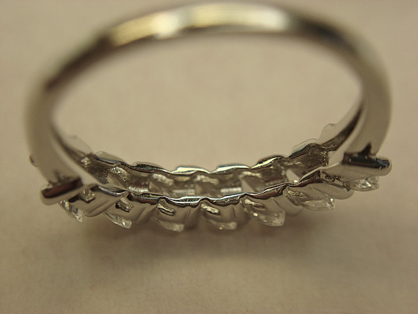 Elegant Sterling Silver Marquise CZ Ring - Size 6