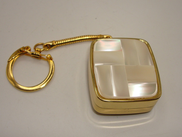Vintage Sankyo Musical Keychain - Charming Gold Tone Music Box, Made in Japan