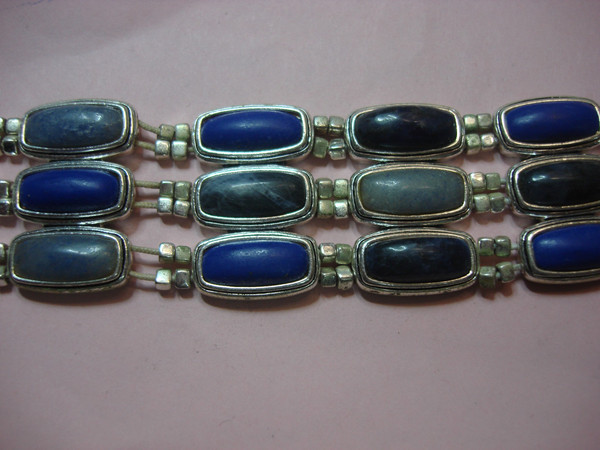 Stunning Lapis & Agate Bracelet - Silver Tone, 8 Inch