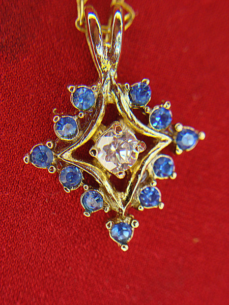 Elegant Gold-Tone Necklace with Blue Stone & CZ Pendant (18 Inch Chain)