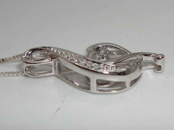 Sparkling Sterling Silver & Diamond Treble Cleff Necklace - 0.925 Silver, 6 Diamonds