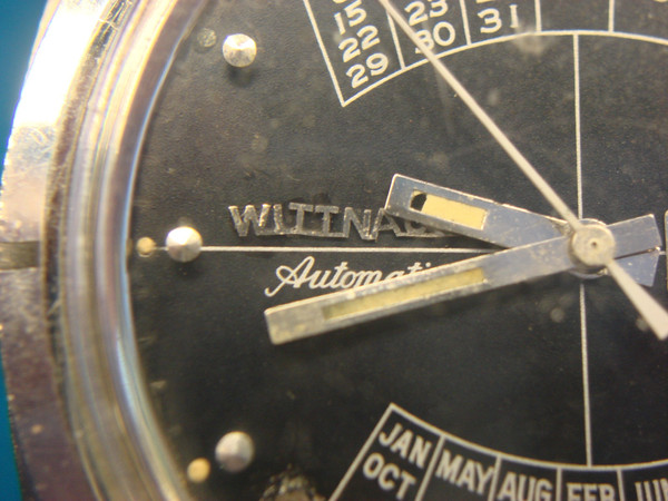 Vintage Wittnauer 2000 Automatic Mens Watch - Day/Date Calendar - Stainless Steel