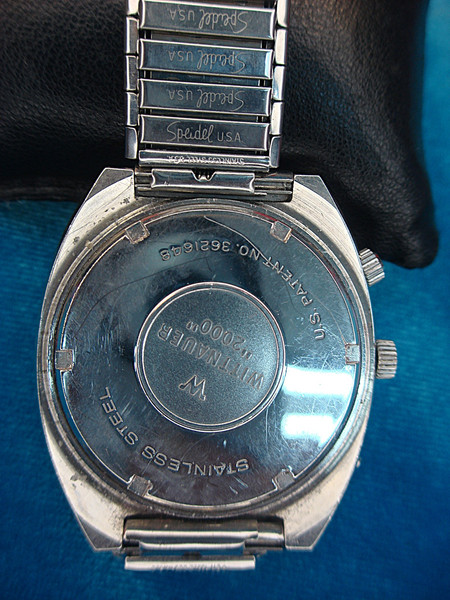 Vintage Wittnauer 2000 Automatic Mens Watch - Day/Date Calendar - Stainless Steel