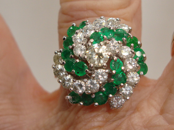 Vintage Inspired 14K Gold Diamond & Emerald Ring (2+ CTW) Appraisal $5580