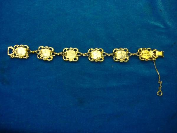 Vintage Gold Tone Bracelet w/ Green Stones - Estate Find, 7 Inch